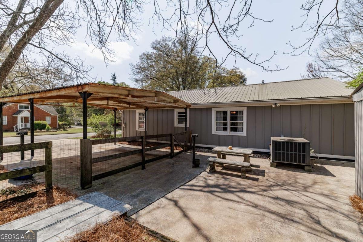 406 Sunset Drive Athens - Photo 33