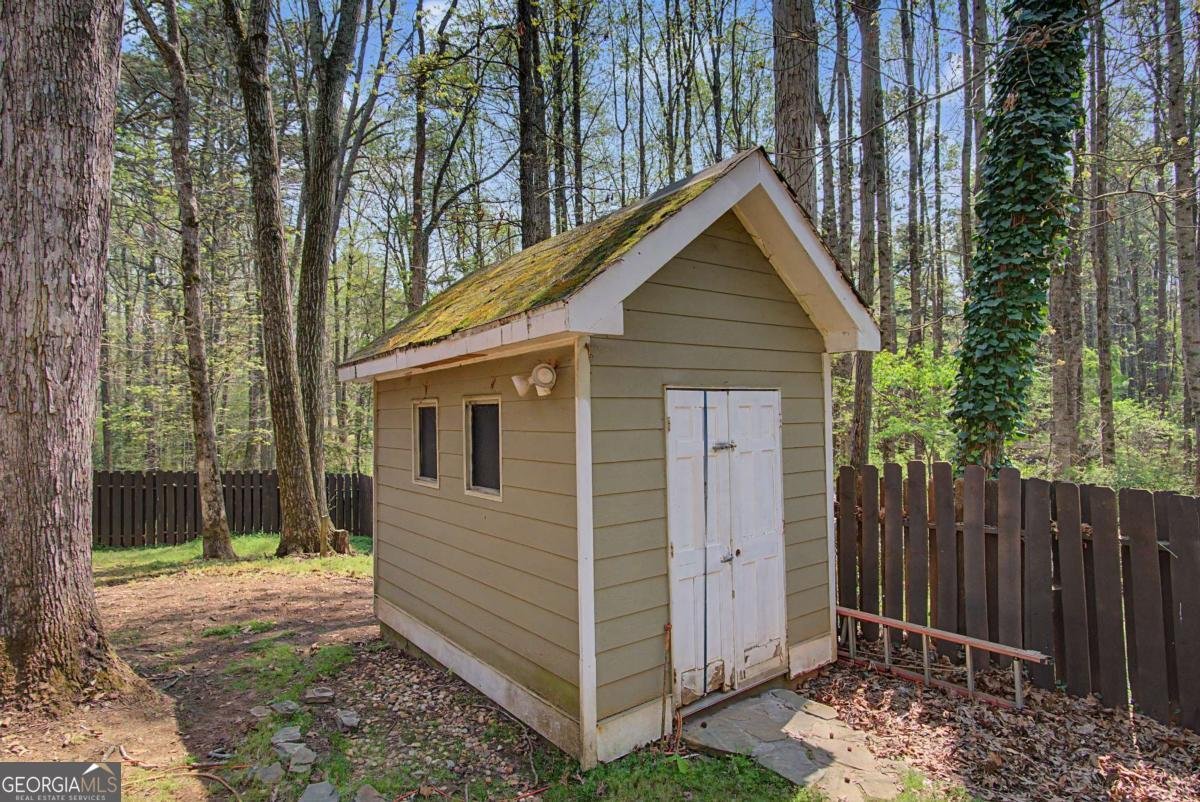 325 Camber Woods Court Roswell - Photo 22