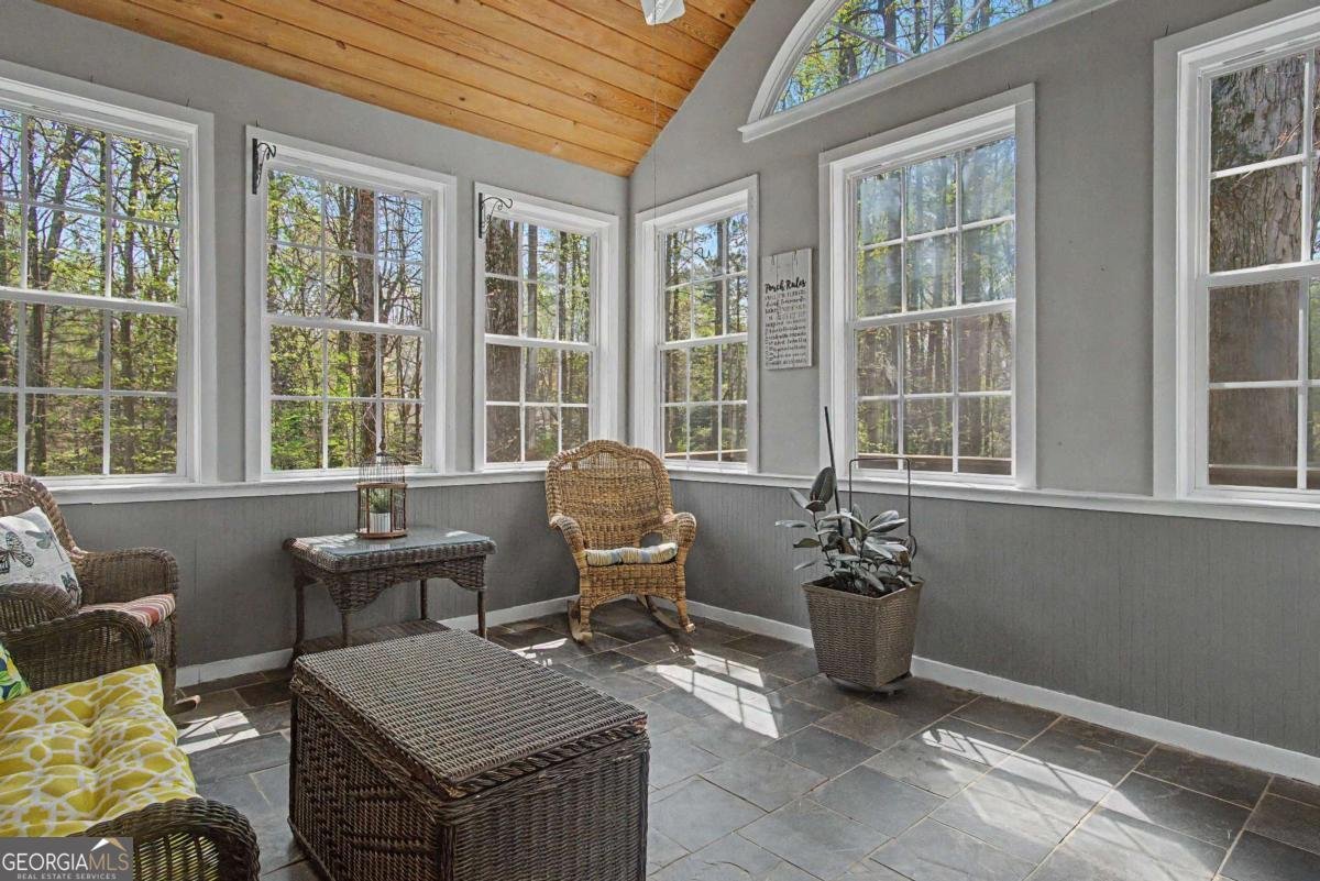 325 Camber Woods Court Roswell - Photo 7