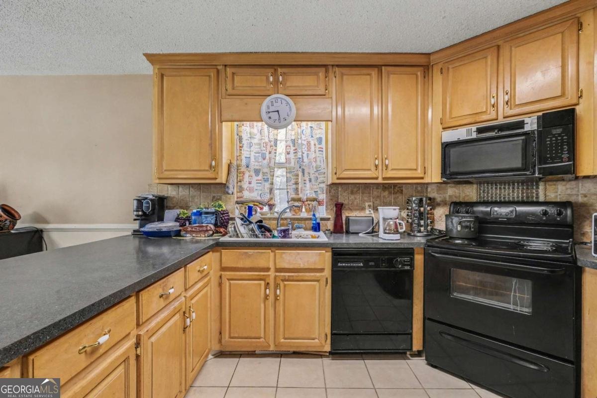 2927 Valley Drive Gainesville - Photo 12