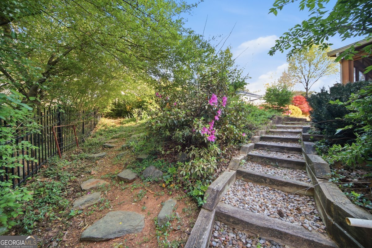 1782 Corners Court Atlanta - Photo 34