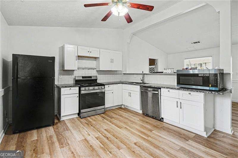 400 Hemlock Drive Lawrenceville - Photo 8