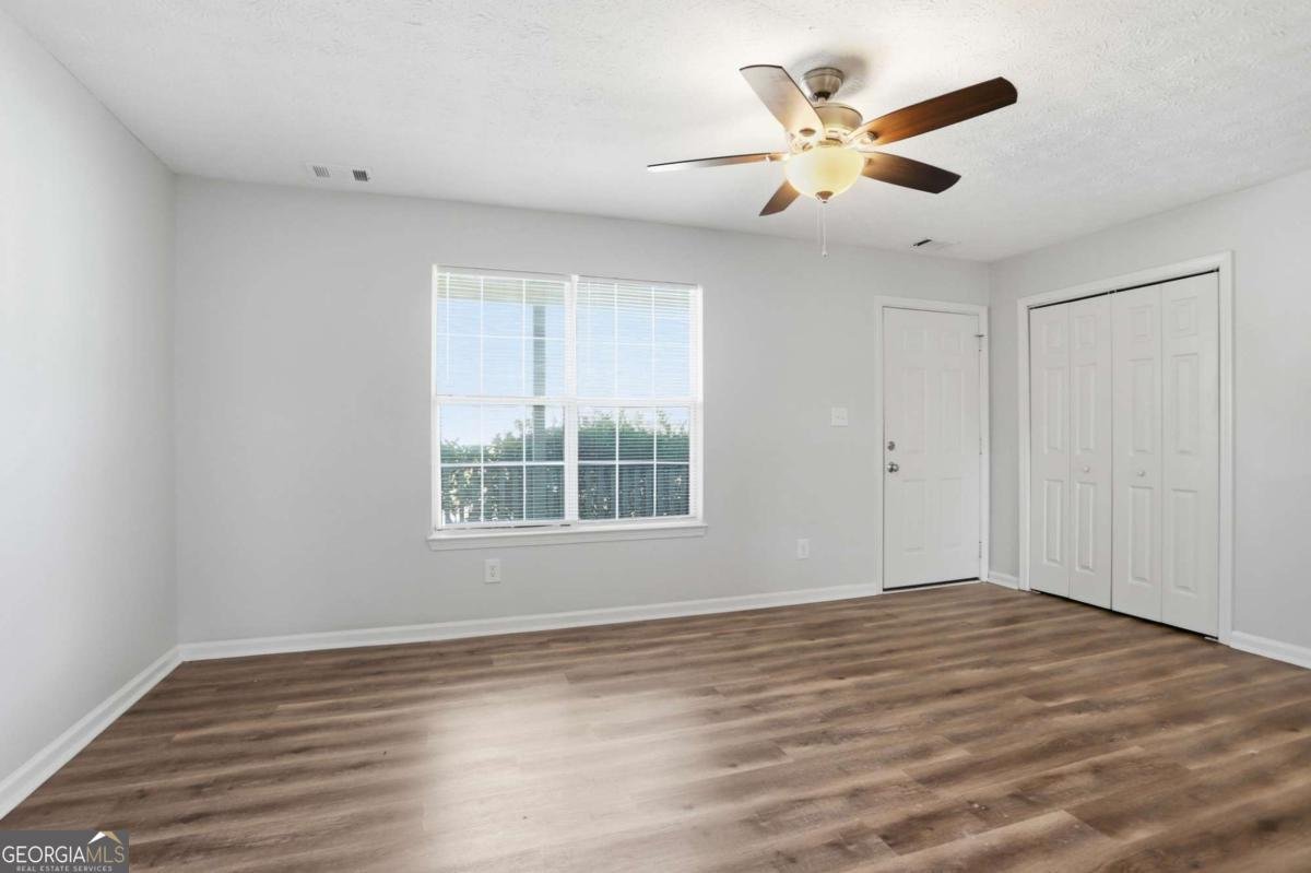 32 Bay Cove Drive Stockbridge - Photo 11