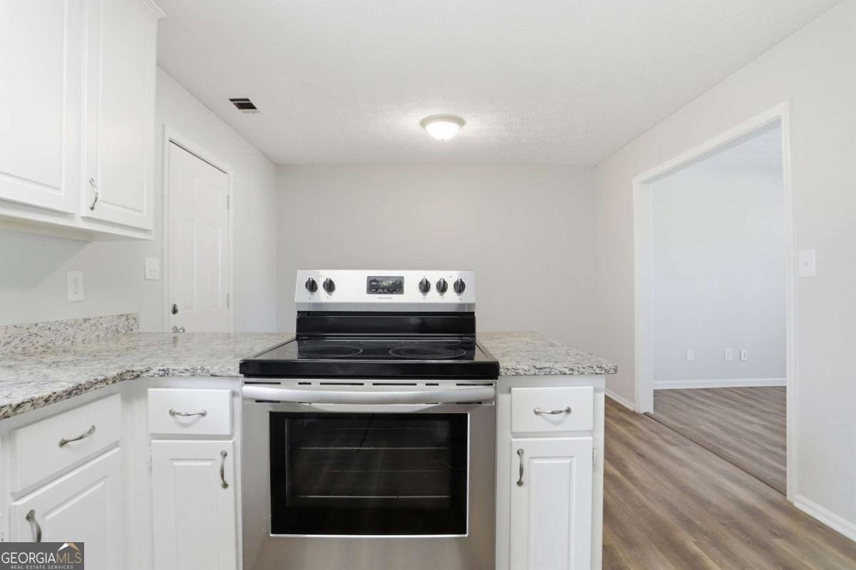 32 Bay Cove Drive Stockbridge - Photo 7