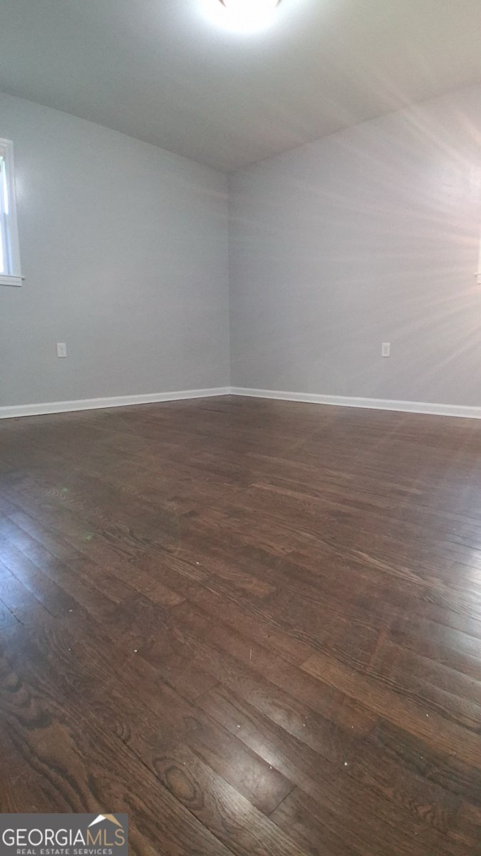 144 Clifford Street Loganville - Photo 10