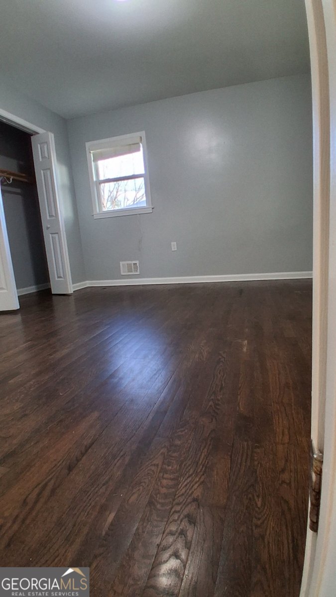 144 Clifford Street Loganville - Photo 8