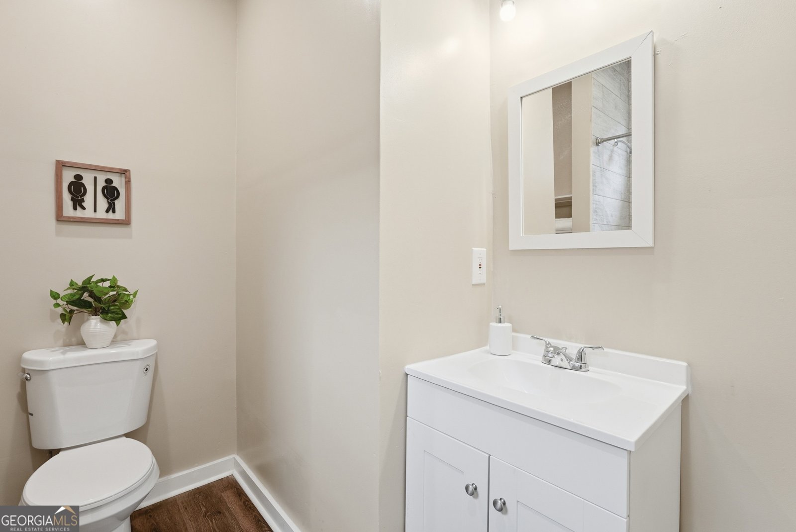 716 38th Street Savannah - Photo 17