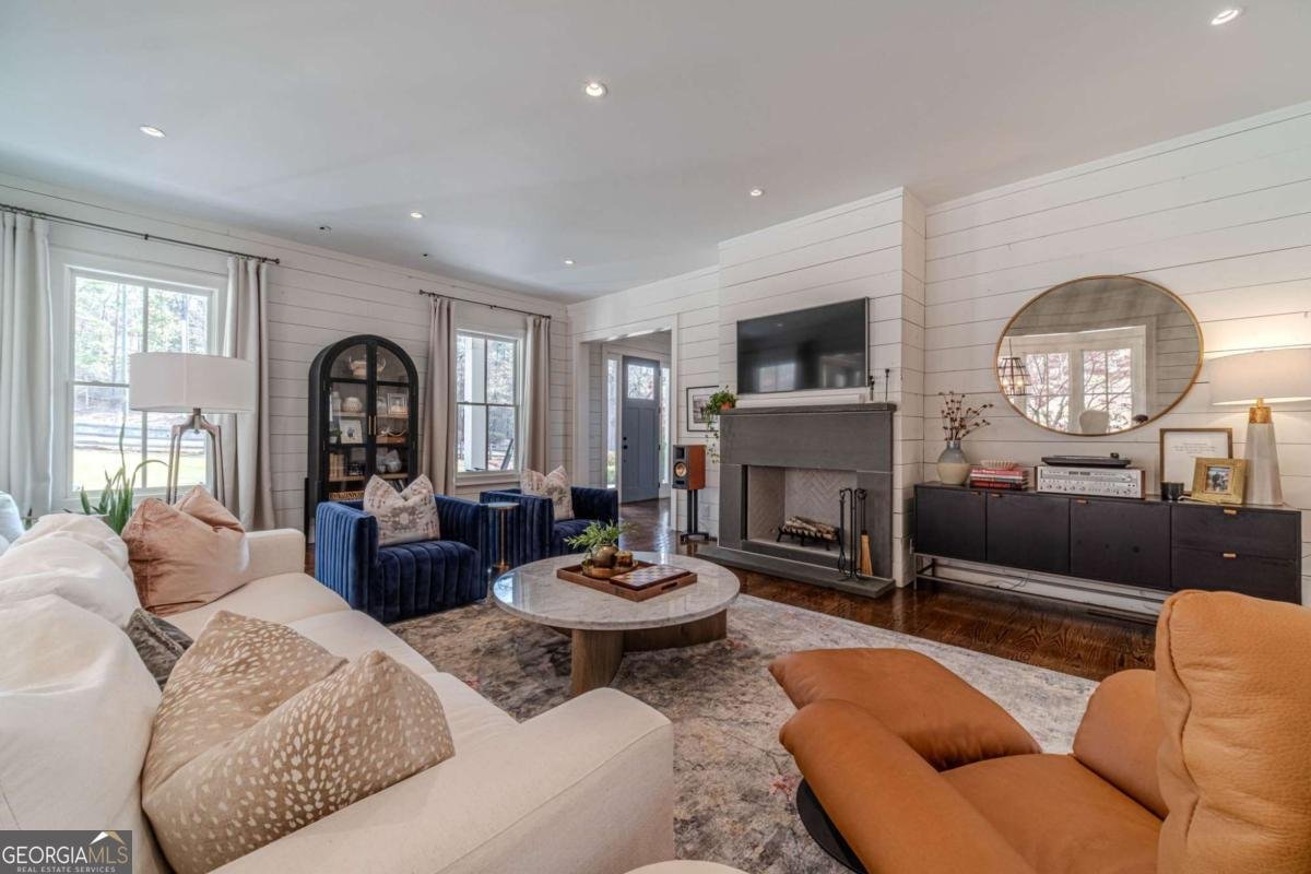 220 Audreys Way Suwanee - Photo 15