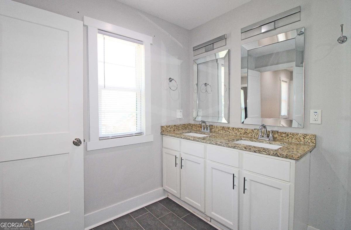 5163 East Street Forest Park - Photo 18