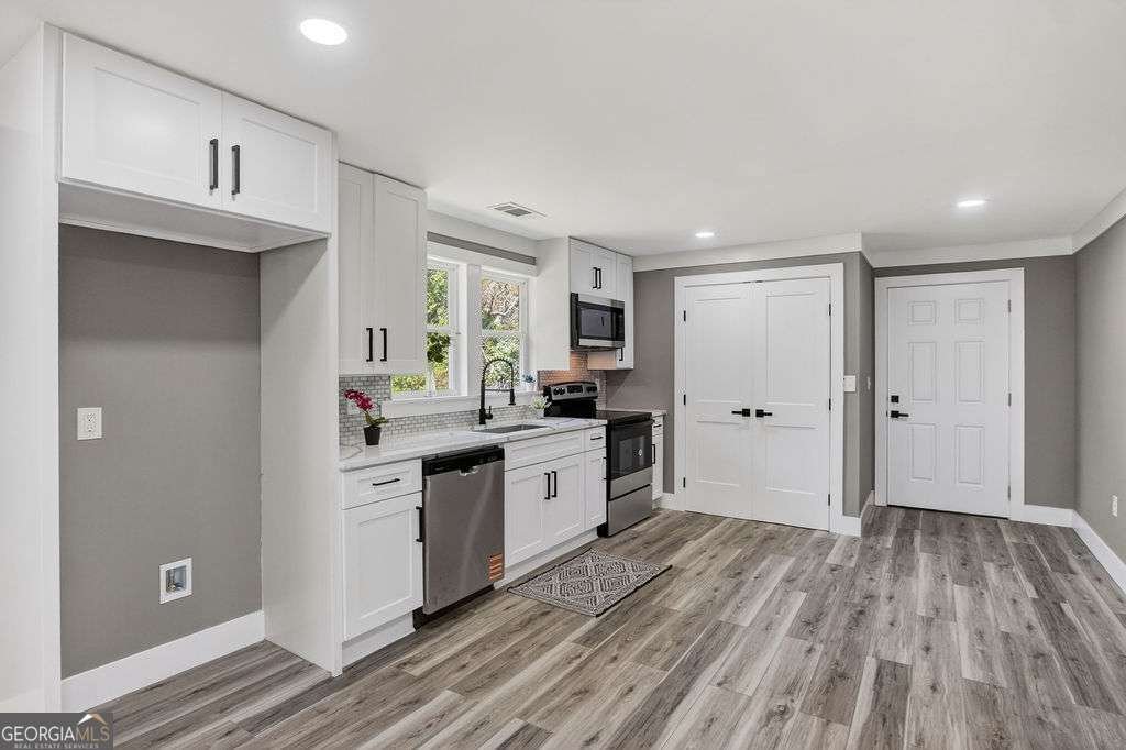 206 Walker Drive Monroe - Photo 11