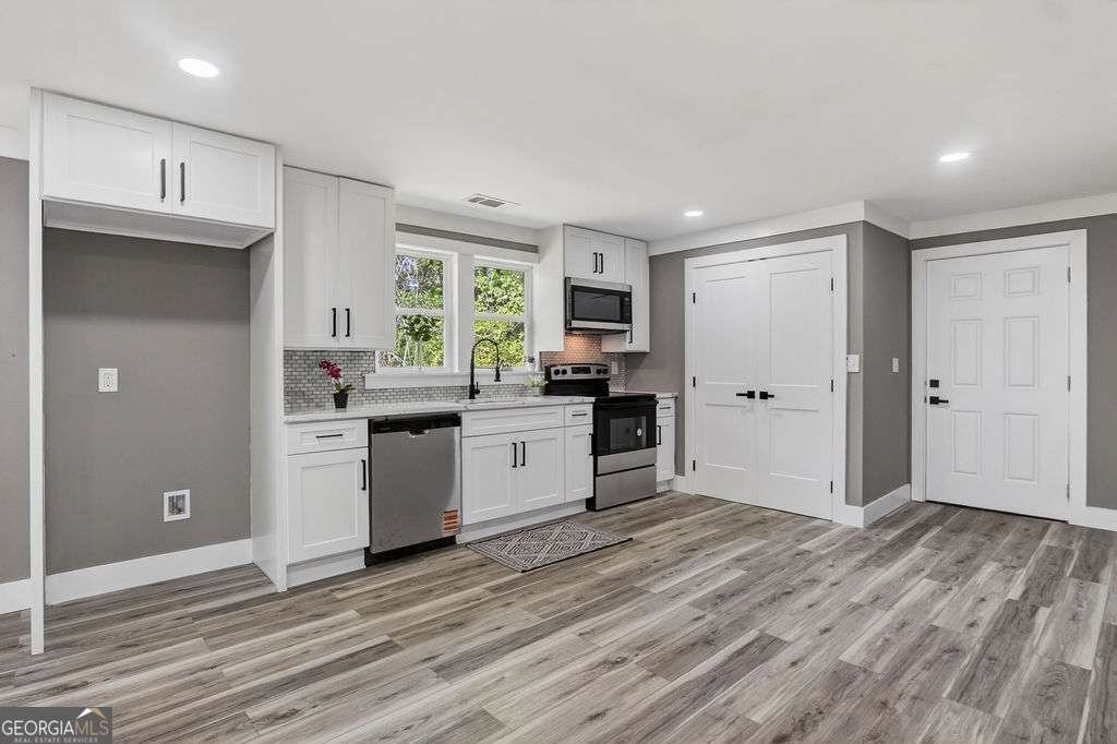 206 Walker Drive Monroe - Photo 6