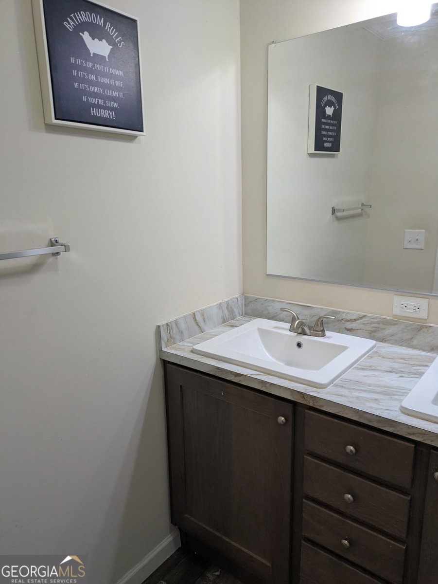 255 Greenview Circle Fayetteville - Photo 9