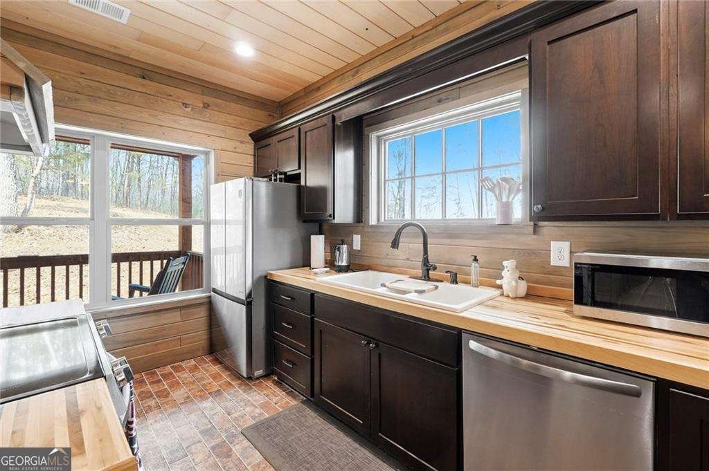 1041 Astro Court Ranger - Photo 10