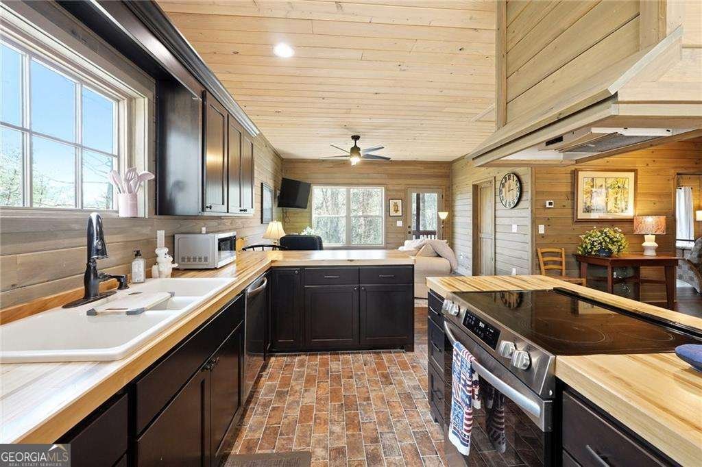 1041 Astro Court Ranger - Photo 8