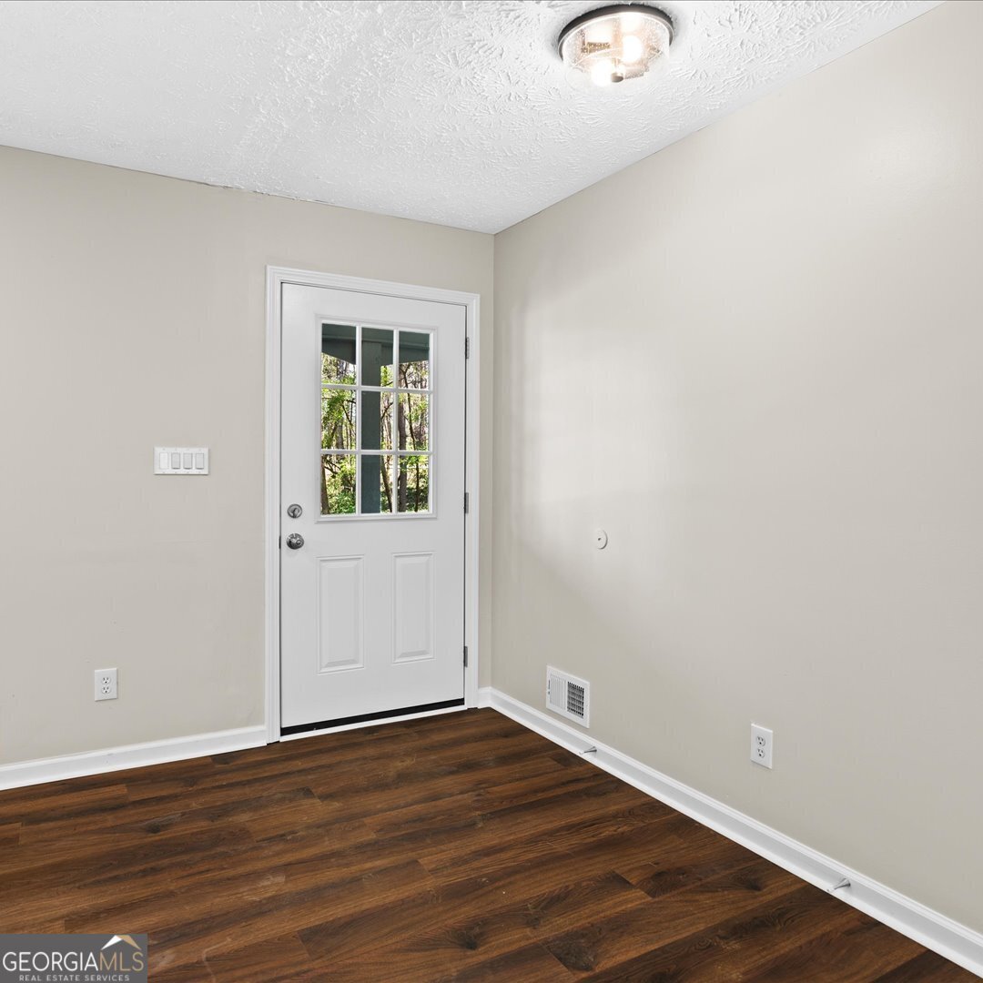 5350 Hearn Road Ellenwood - Photo 17