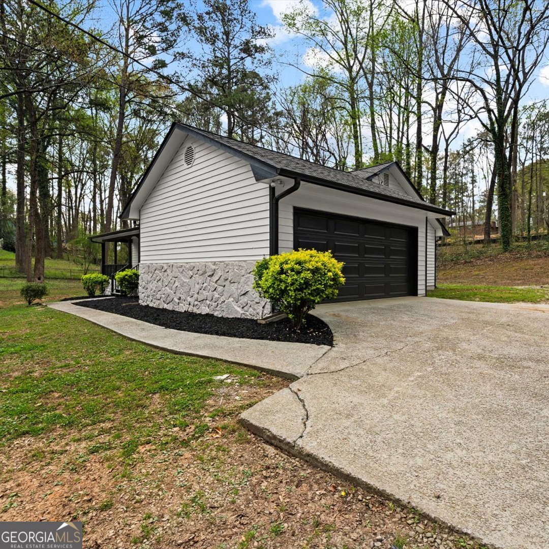 5350 Hearn Road Ellenwood - Photo 6