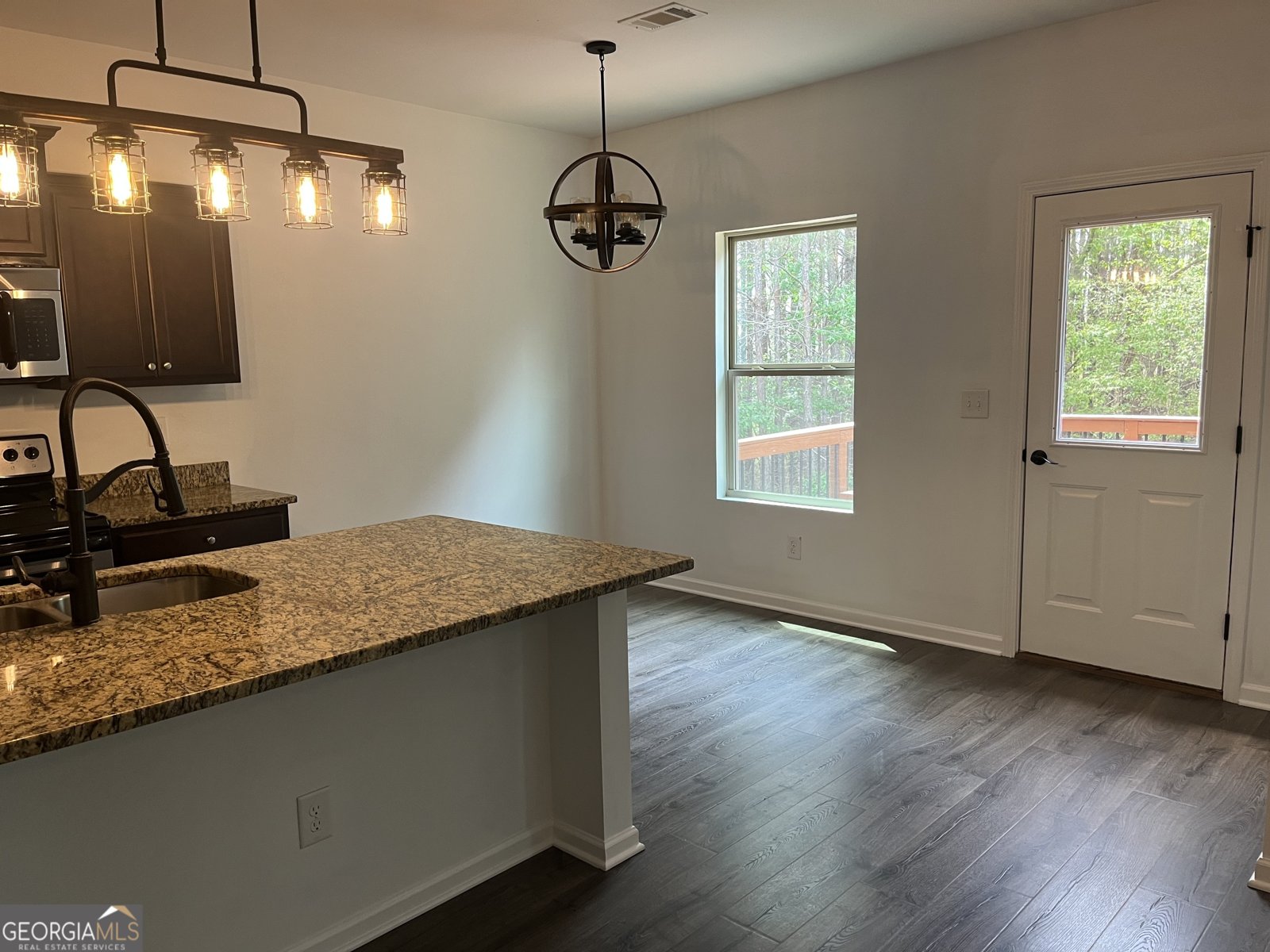 216 Bethany Manor Court Ball Ground - Photo 9