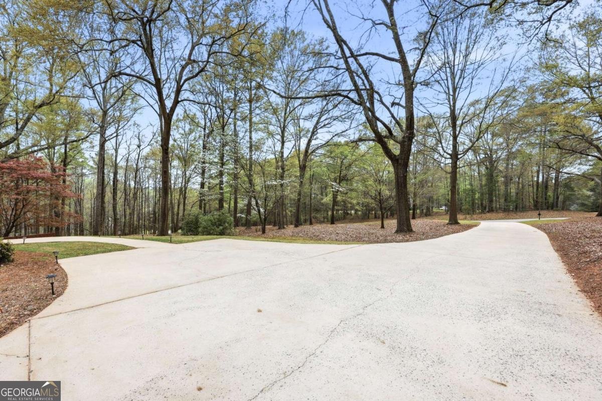 1111 Thornwell Drive Athens - Photo 7