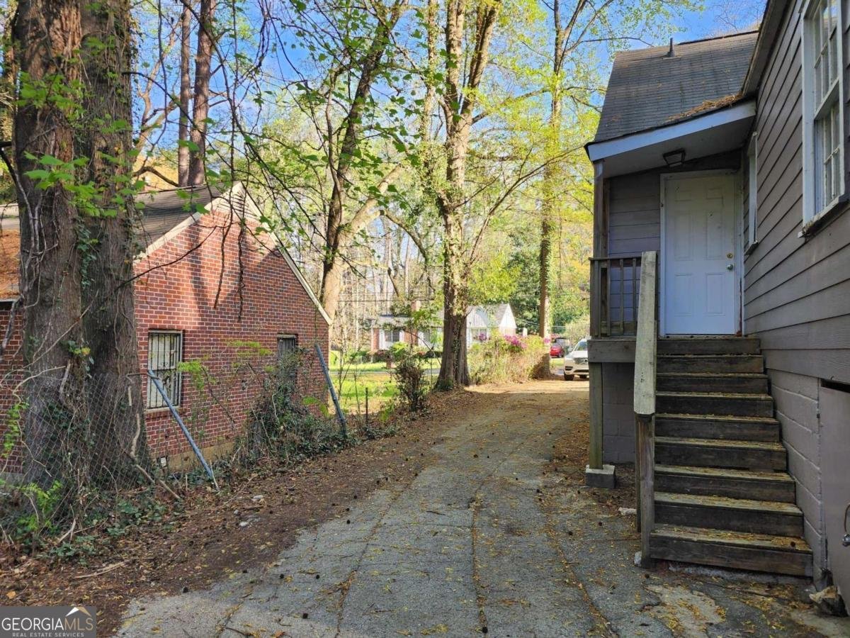 1928 Beecher Road Atlanta - Photo 9