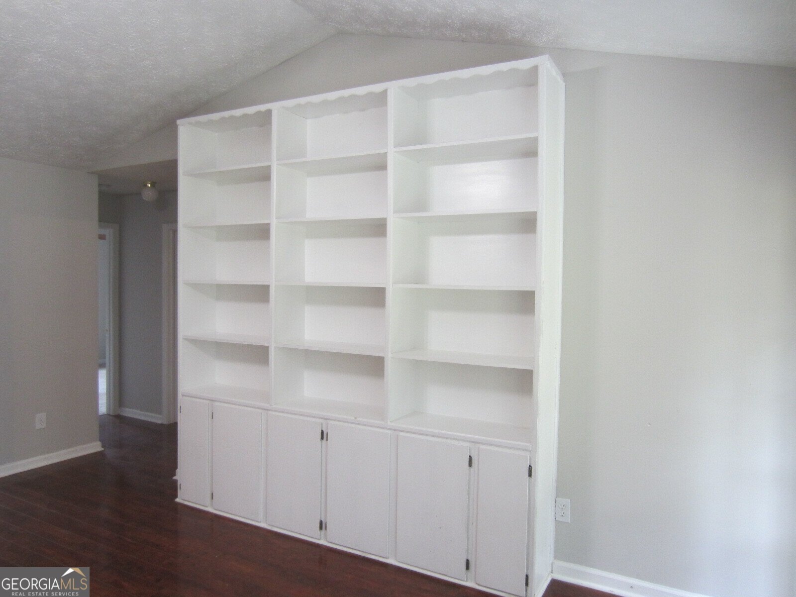 6285 Huntcliff Drive Flowery Branch - Photo 6