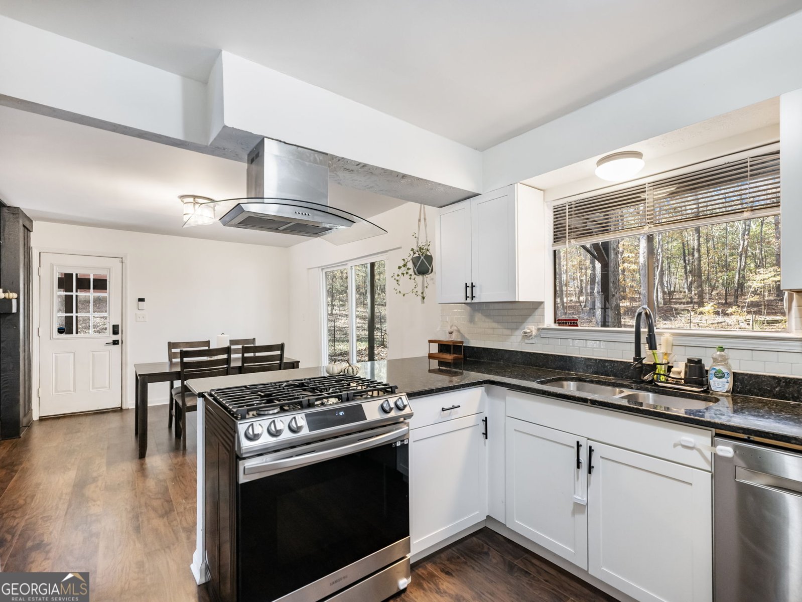 222 HEMLOCK Drive Stockbridge - Photo 11