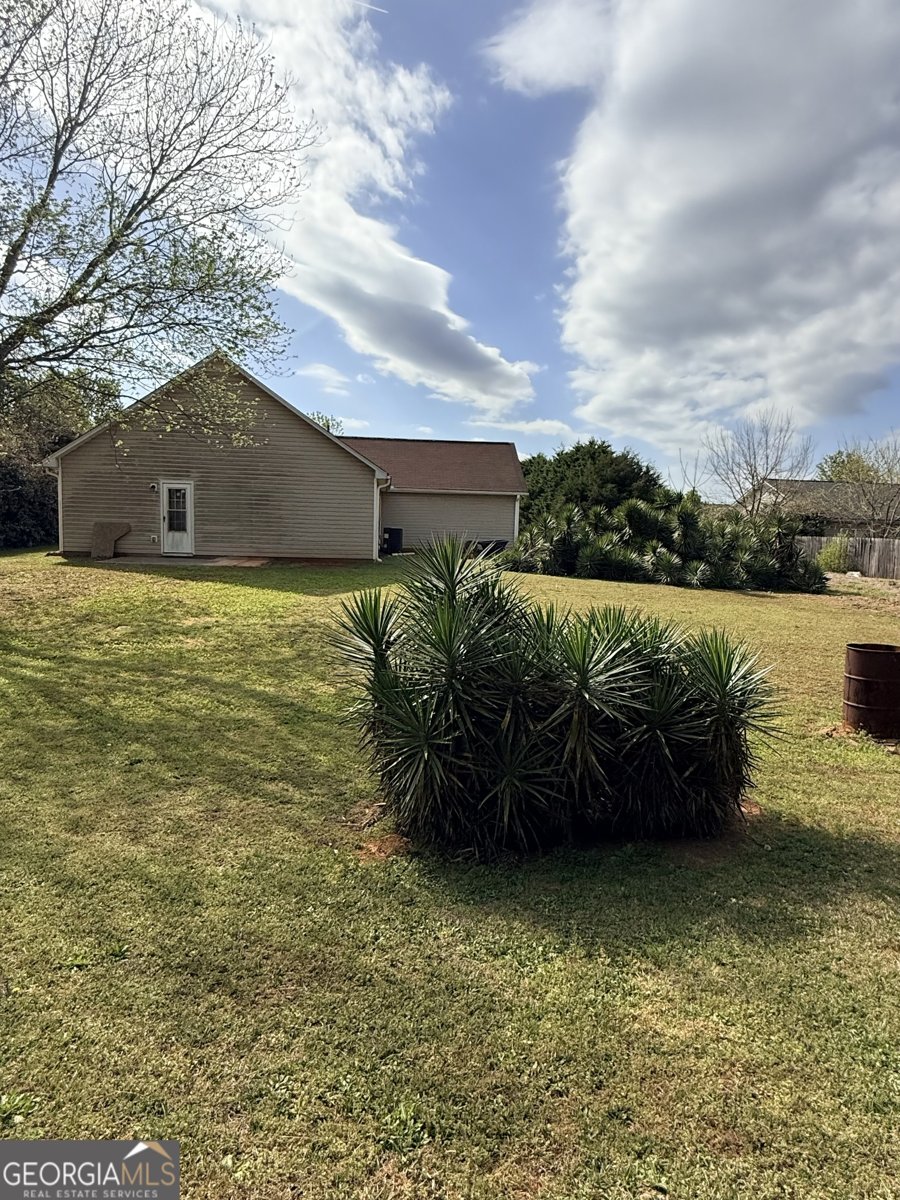 637 Everlasting Way Locust Grove - Photo 7