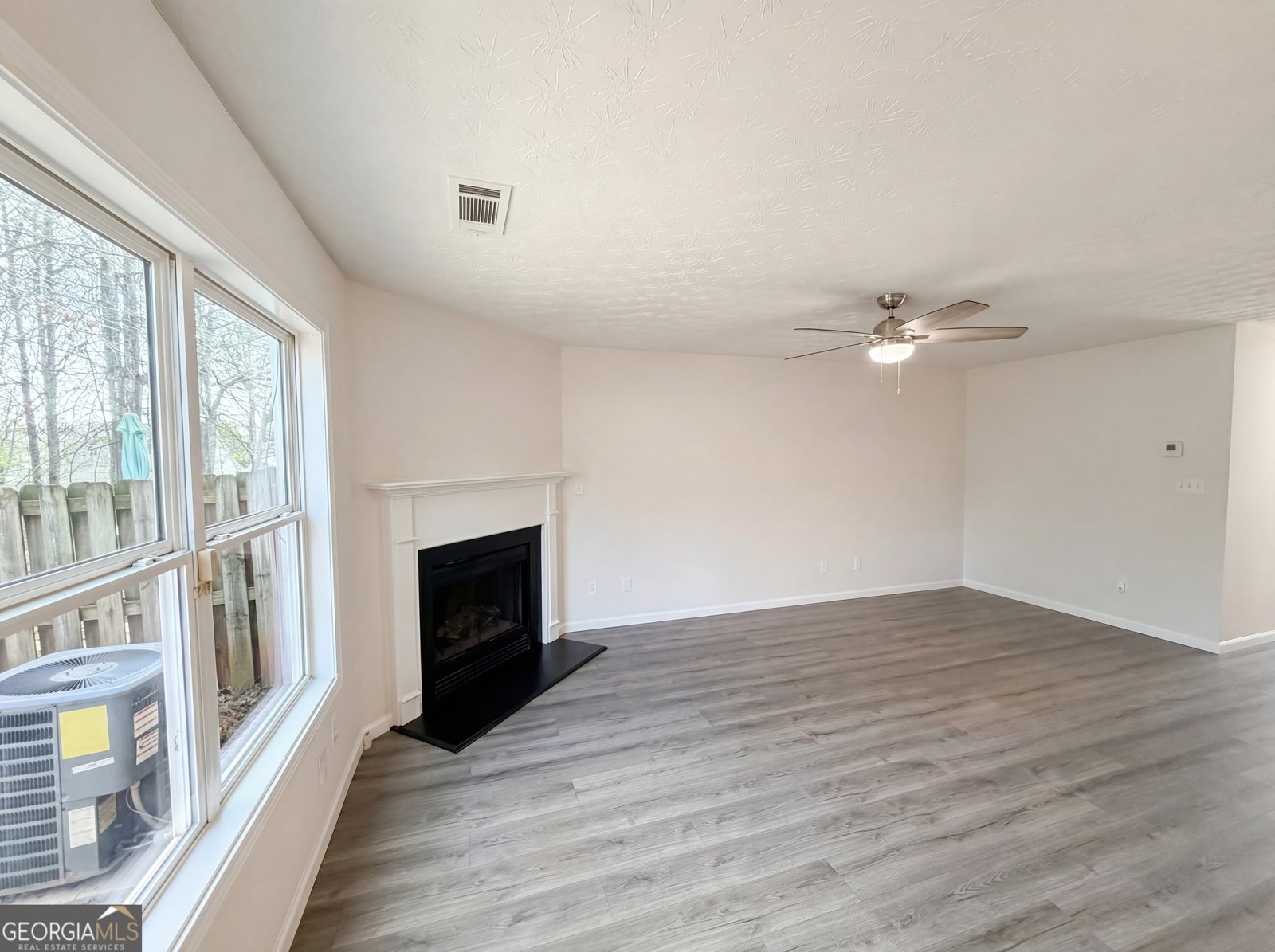 258 Alcovy Walk Drive Lawrenceville - Photo 6