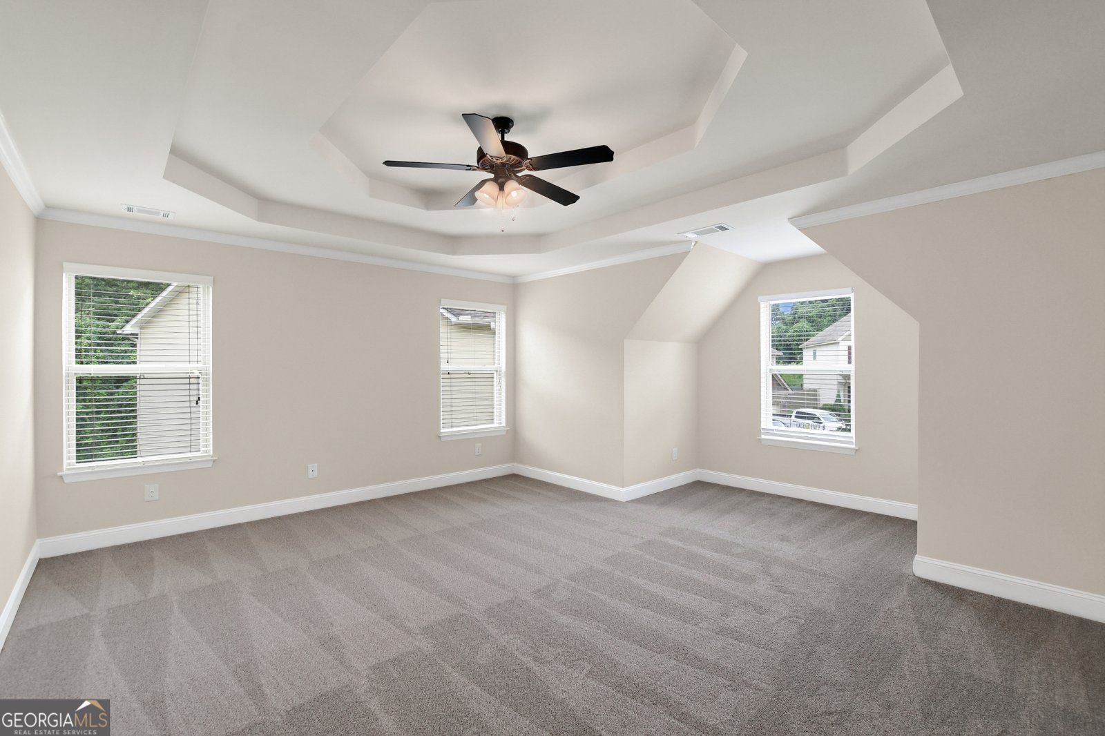 393 Strawberry Walk Loganville - Photo 11