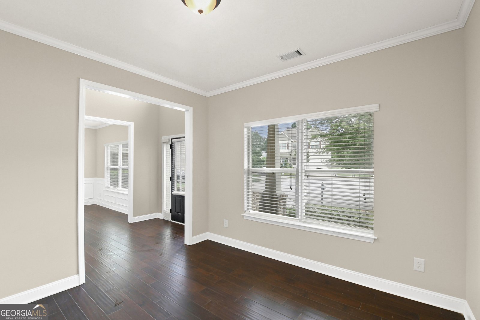 393 Strawberry Walk Loganville - Photo 7