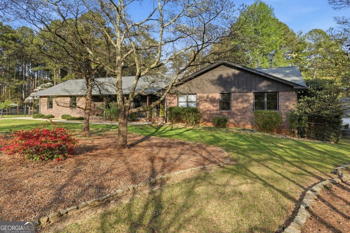 2452 Camp Mitchell Road Grayson - Photo 11