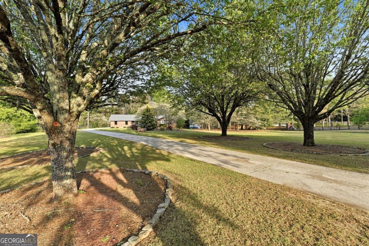 2452 Camp Mitchell Road Grayson - Photo 12