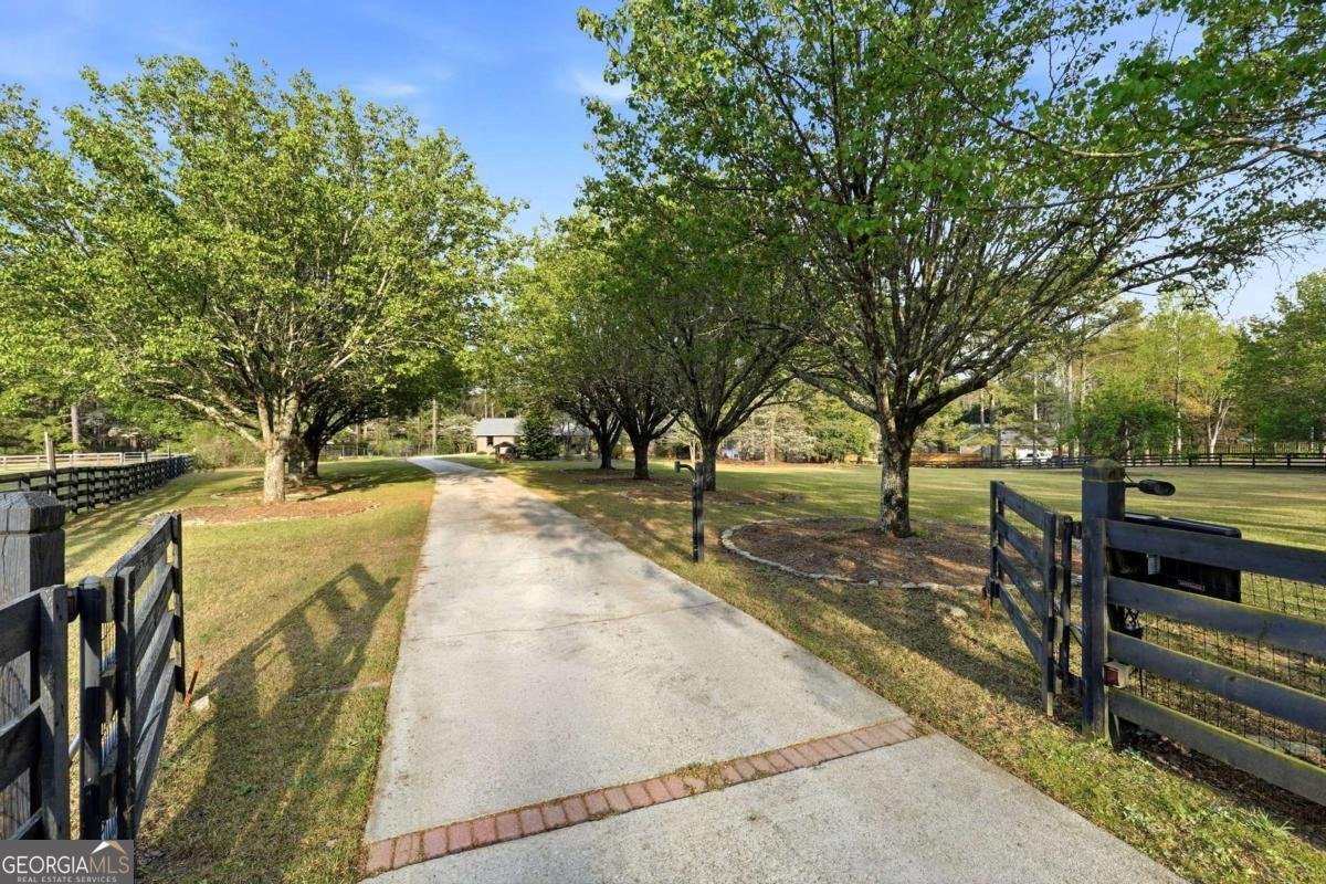 2452 Camp Mitchell Road Grayson - Photo 13