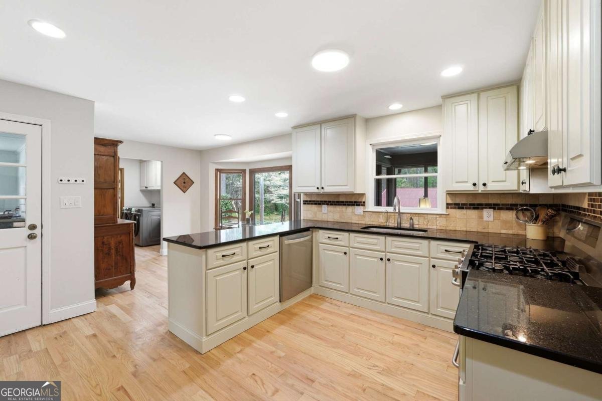 2452 Camp Mitchell Road Grayson - Photo 26