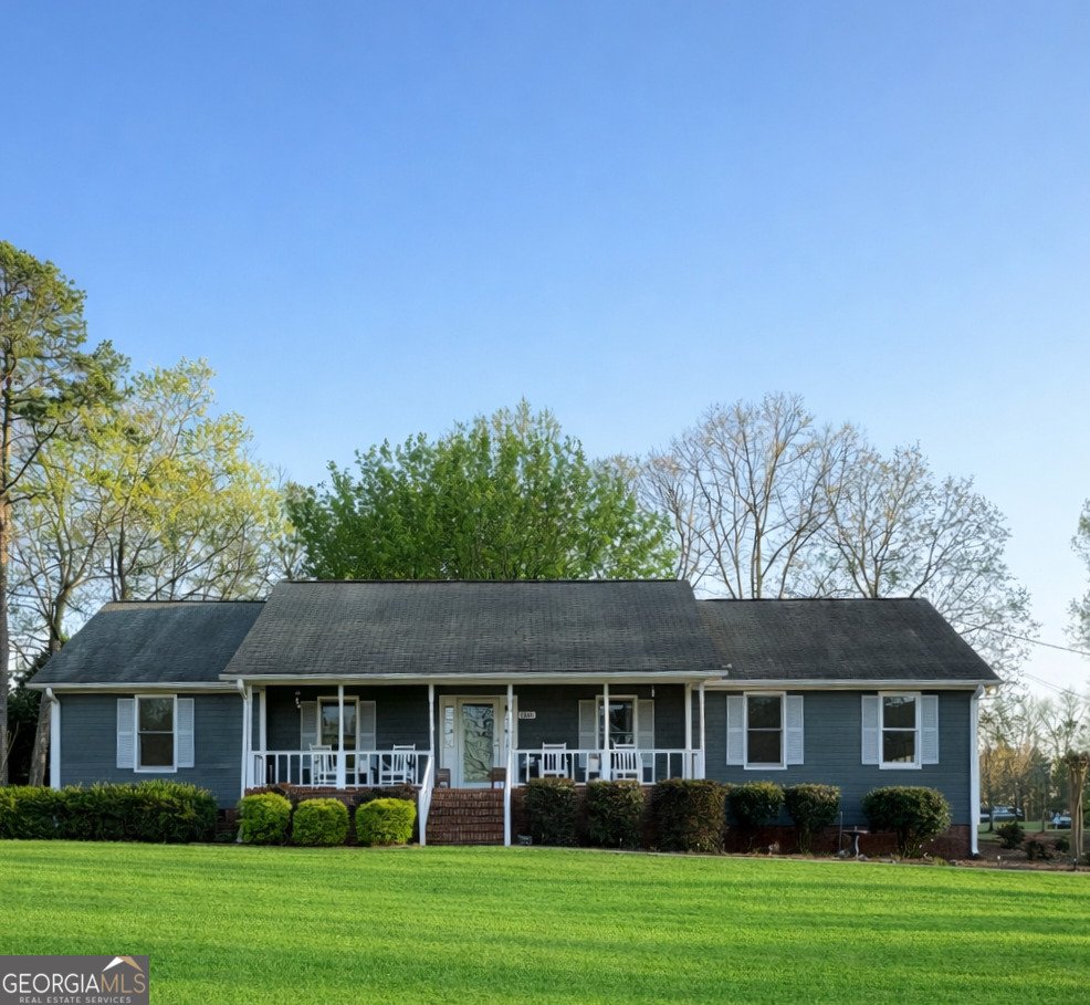 206 Oxford Road Griffin - Photo 1