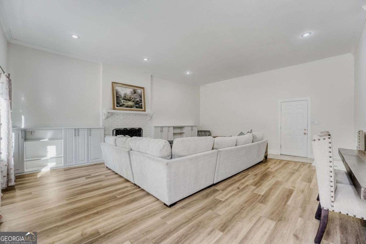 675 Collingwood Drive Decatur - Photo 9