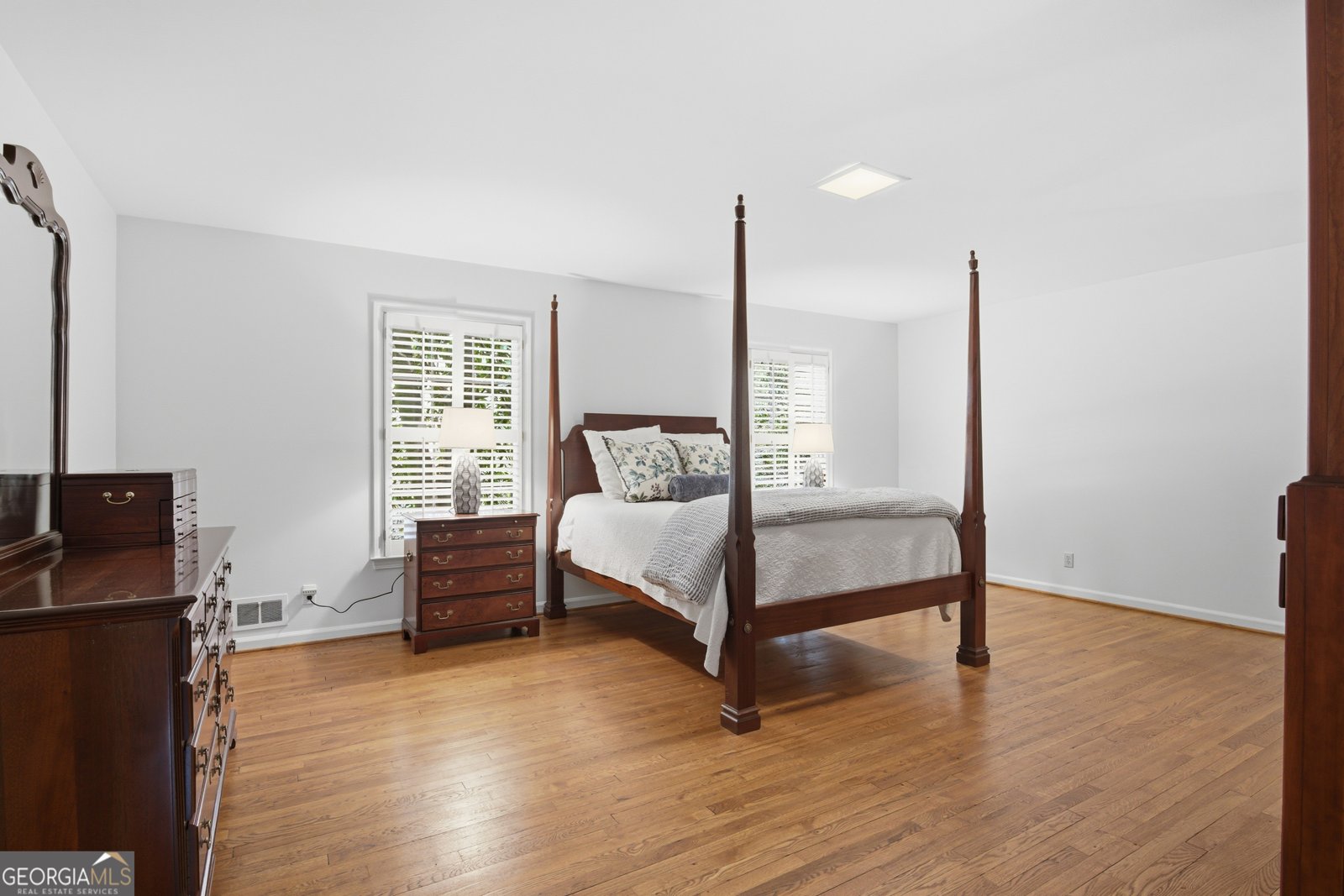 5465 Trowbridge Drive Dunwoody - Photo 12