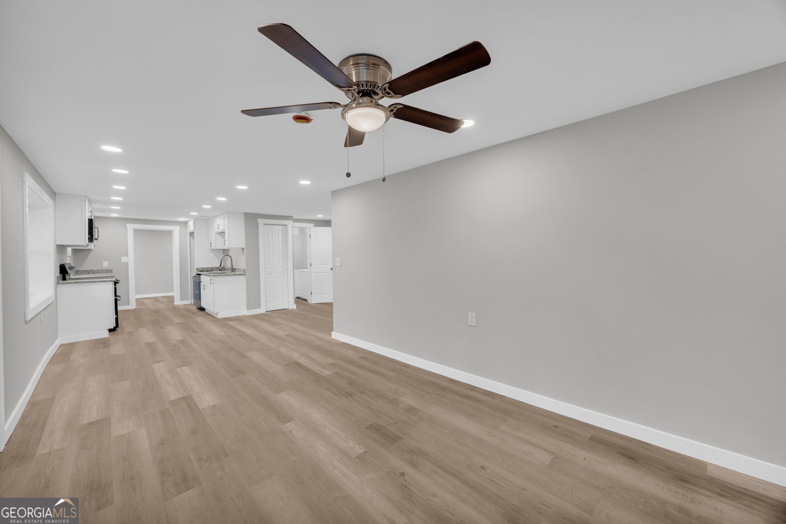 8606 Holly Springs Road Maysville - Photo 36