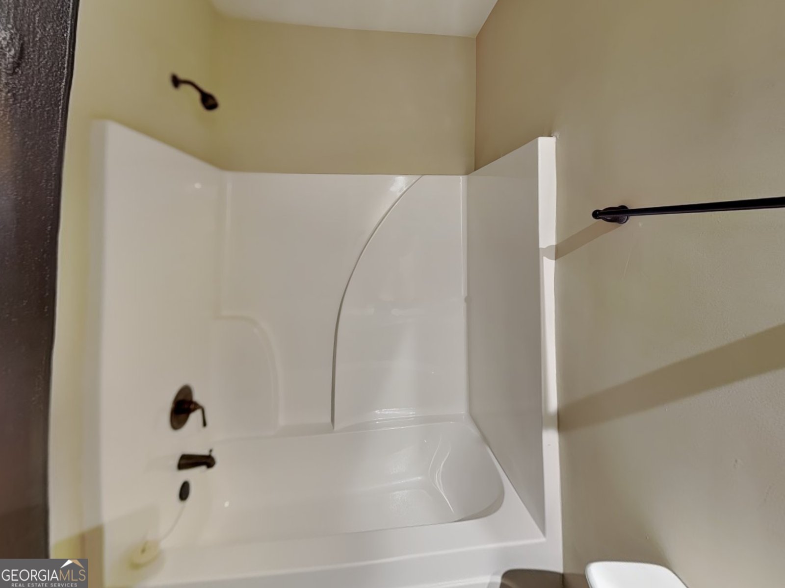 403 Strawberry Walk Loganville - Photo 18