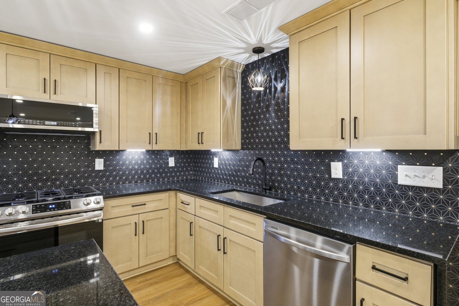 3296 Shoreland Drive Buford - Photo 44