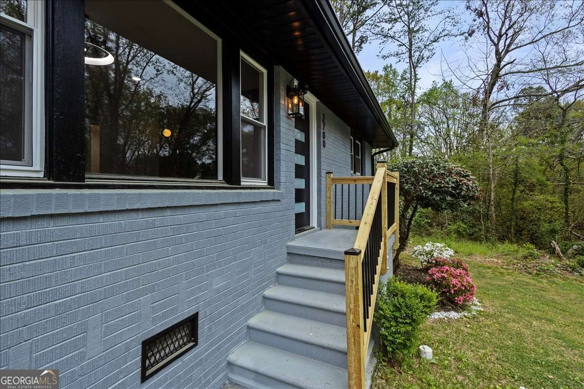 2780 Fairlane Drive Atlanta - Photo 6