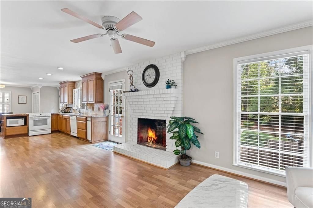 5513 North Peachtree Road Dunwoody - Photo 18