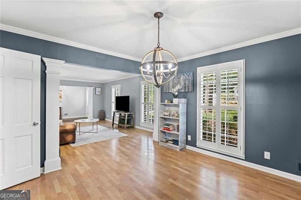 5513 North Peachtree Road Dunwoody - Photo 9