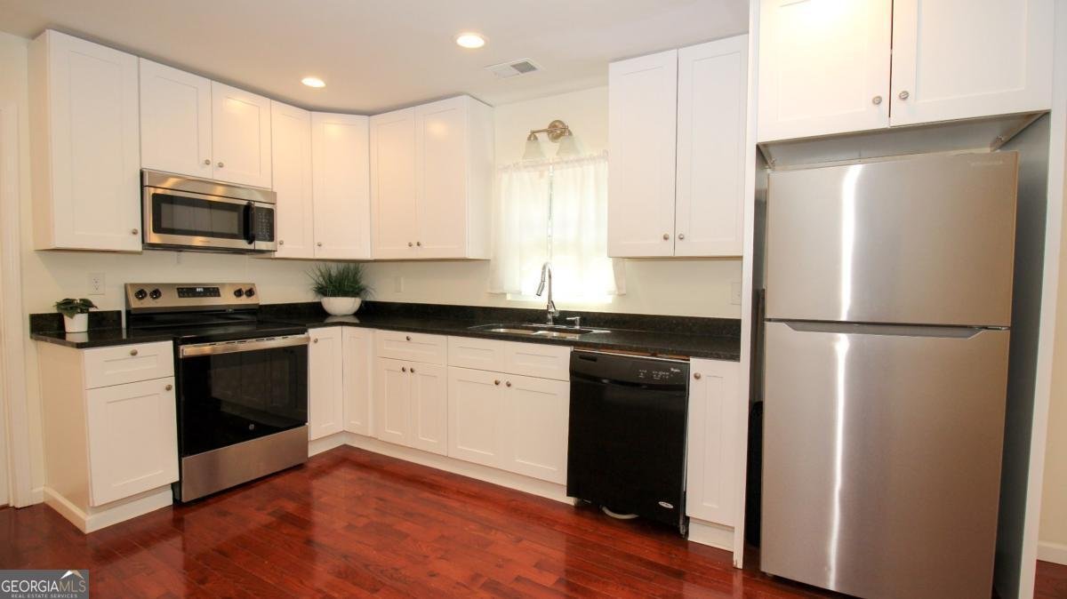 899 Doyle Street Toccoa - Photo 7