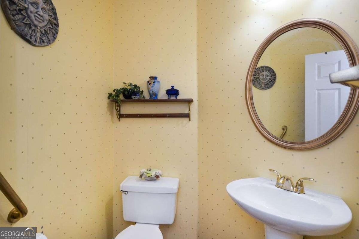 108 Westridge Court Woodstock - Photo 8