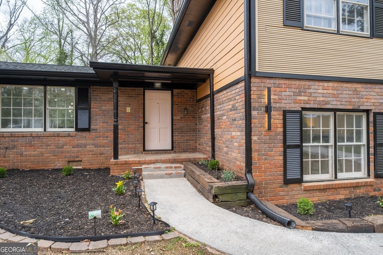 1704 Sterling Trail Marietta - Photo 6