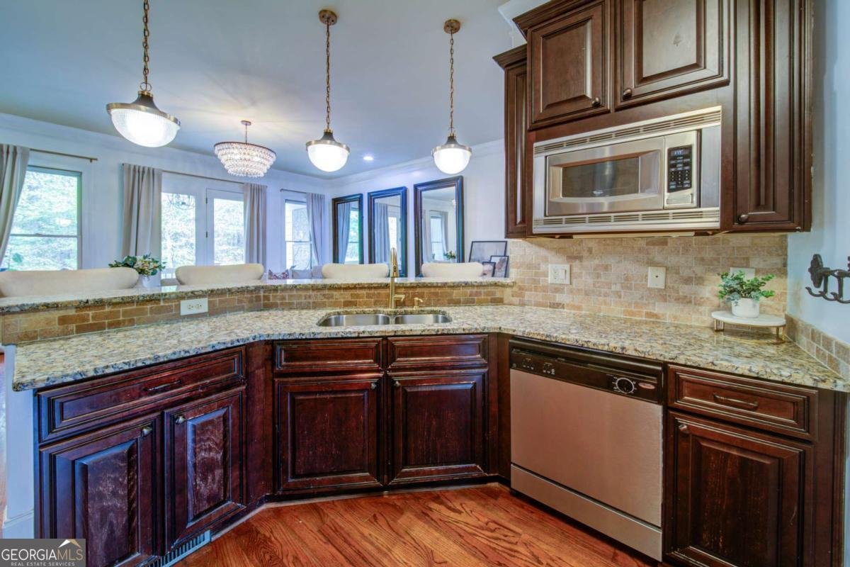 3527 Peacock Road Alpharetta - Photo 9