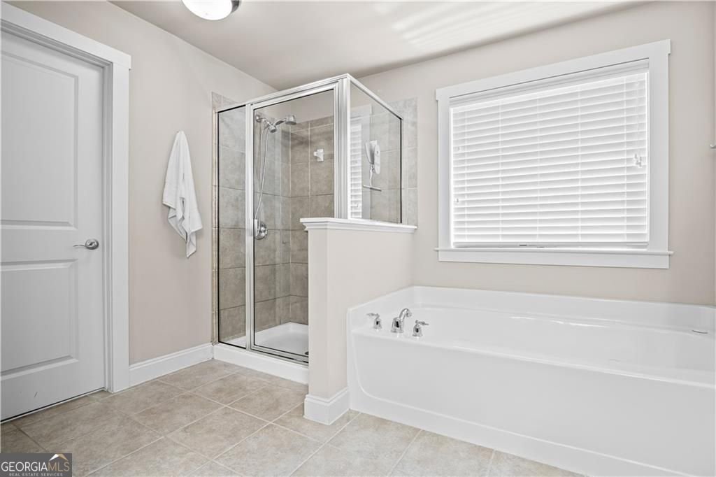 2053 Village Crest Drive Atlanta - Photo 9