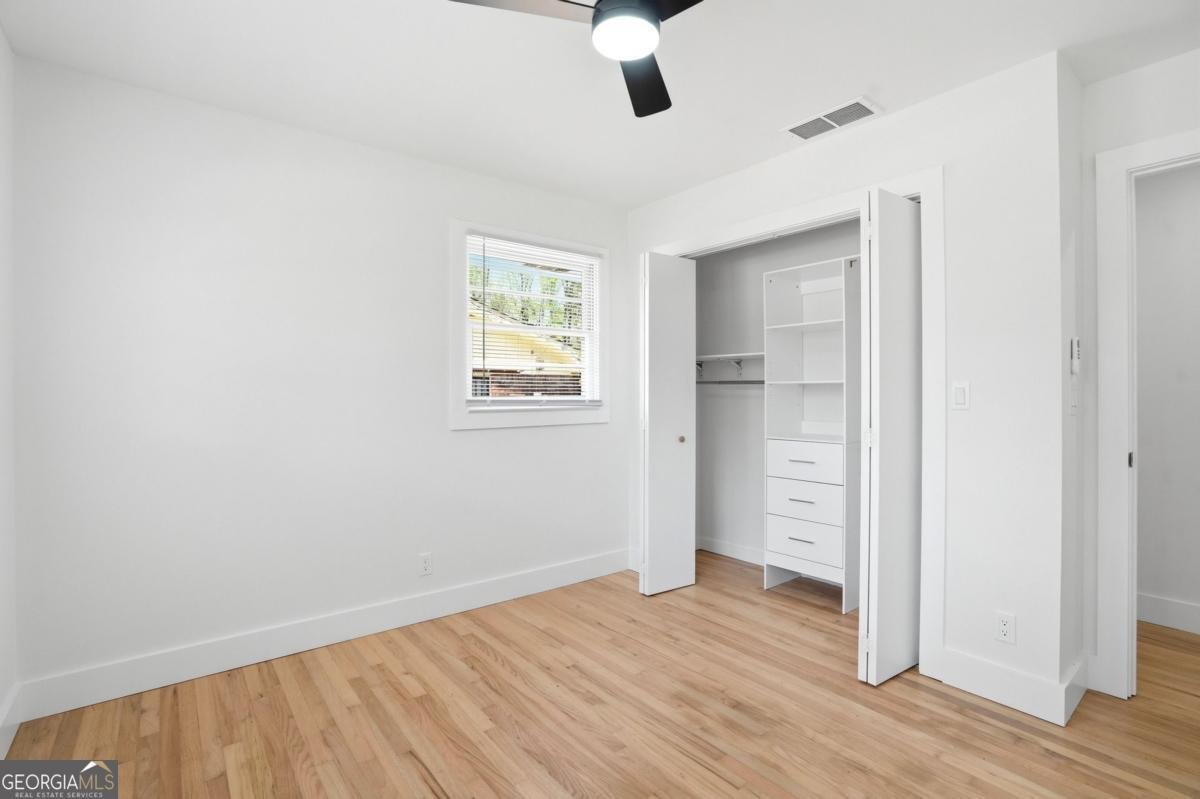 5542 Joeclay Drive Stone Mountain - Photo 18