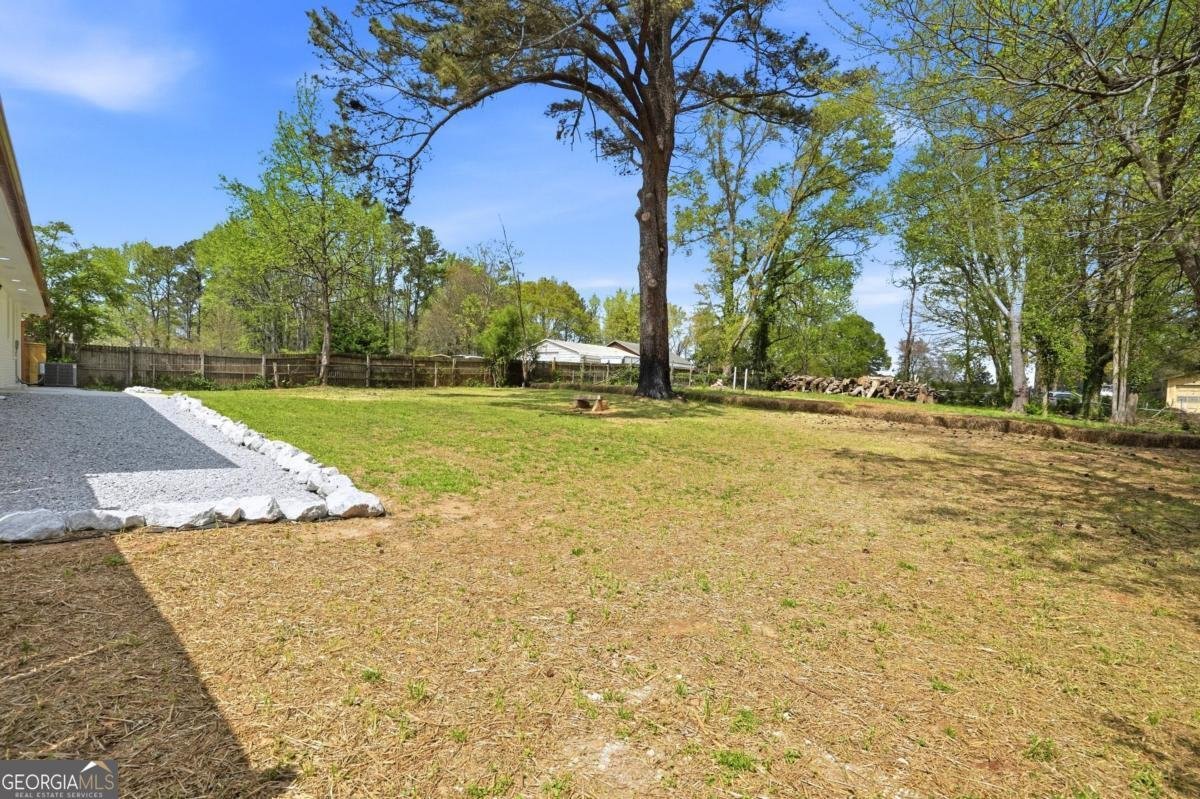 5542 Joeclay Drive Stone Mountain - Photo 25