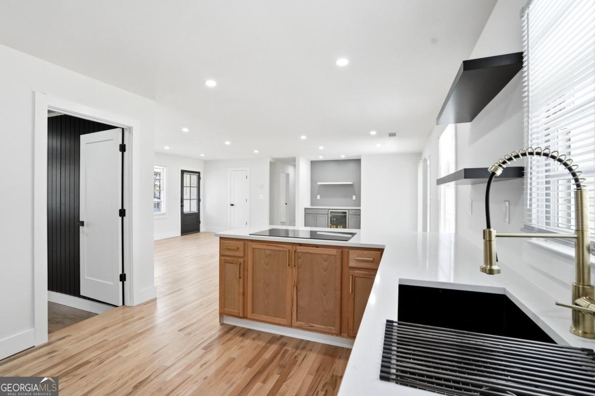 5542 Joeclay Drive Stone Mountain - Photo 8